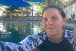 Instructor Amanda R. profile Card Image