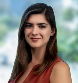 Instructor Amanda M. profile Card Image