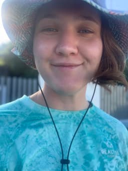 Instructor Amanda W. profile Card Image