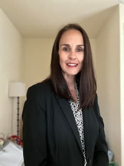 Instructor Amy P. profile Card Image