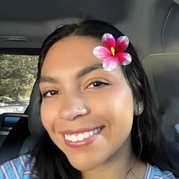 Instructor Andrea M. profile Card Image