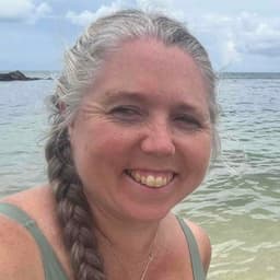 Instructor Angelique V. profile Card Image