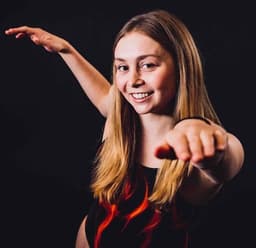 Instructor Anna K. profile Card Image