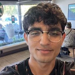 Instructor Ayush S. profile Card Image