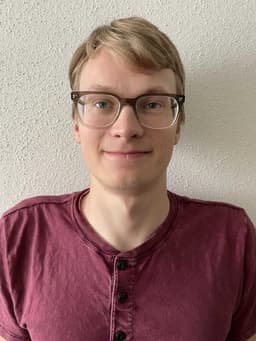 Instructor Benjamin C. profile Card Image