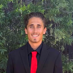 Instructor Bodie B. profile Card Image