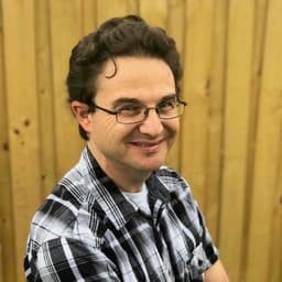 Instructor Brad G. profile Card Image