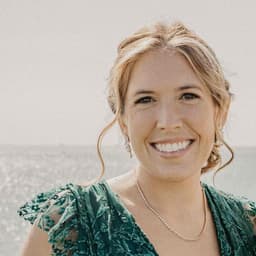 Instructor Cara M. profile Card Image