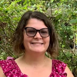 Instructor Carmella E. profile Card Image