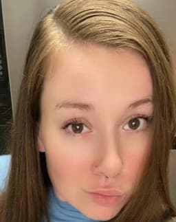 Instructor Cassidy B. profile Card Image