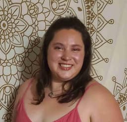 Instructor Cassidy W. profile Card Image