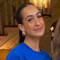 Instructor Cayla T. profile Card Image