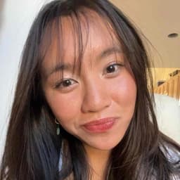 Instructor Claire T. profile Card Image