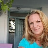 Instructor Colleen J. profile Card Image