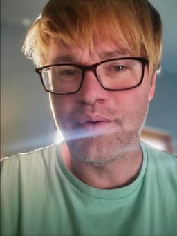 Instructor Damon R. profile Card Image