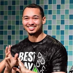 Instructor Derrick D. profile Card Image