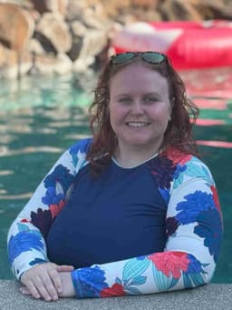 Instructor Devyn S. profile Card Image