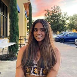 Instructor Diya S. profile Card Image