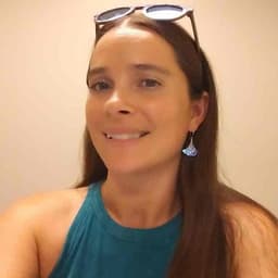 Instructor Dolores S. profile Card Image