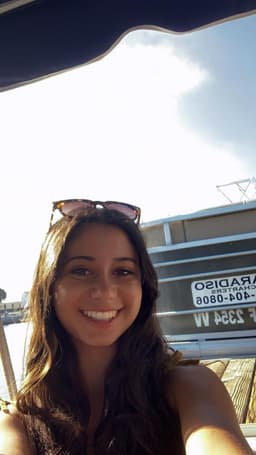 Instructor Emma S. profile Card Image