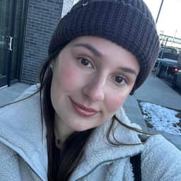 Instructor Gabriella A. profile Card Image