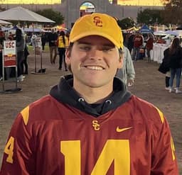 Instructor Grayson W. profile Card Image