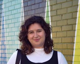 Instructor Hadley K. profile Card Image