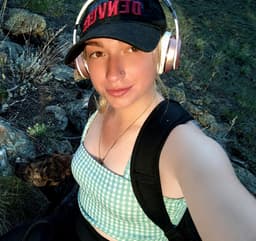 Instructor Hailie H. profile Card Image