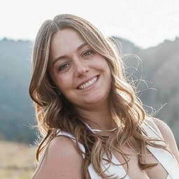 Instructor Hazel C. profile Card Image