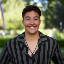 Instructor Isabel d. profile Card Image