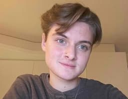 Instructor Jamie L. profile Card Image