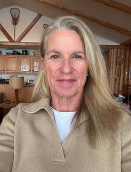 Instructor Jan N. profile Card Image