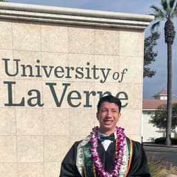 Instructor Jose L. profile Card Image