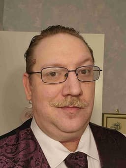 Instructor Justin R. profile Card Image