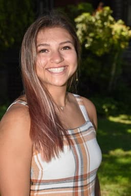 Instructor Katrina C. profile Card Image