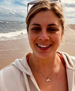 Instructor Kayla H. profile Card Image