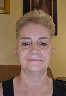 Instructor Laurelyn G. profile Card Image