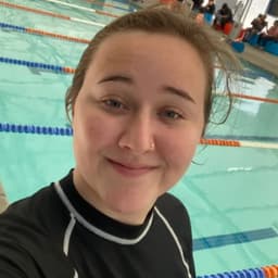 Instructor Leila M. profile Card Image