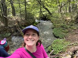 Instructor Lily D. profile Card Image