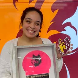 Instructor Madelyn G. profile Card Image