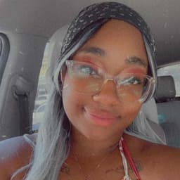 Instructor Madison P. profile Card Image