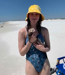 Instructor Maria G. profile Card Image