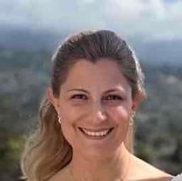 Instructor Maryam A. profile Card Image