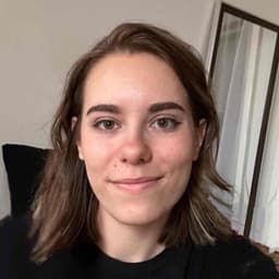 Instructor Miriam B. profile Card Image