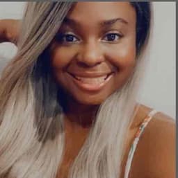 Instructor Nia L. profile Card Image