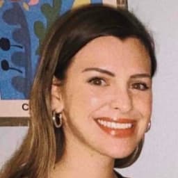 Instructor Olivia T. profile Card Image