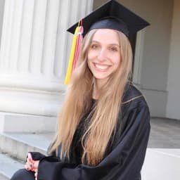 Instructor Rachel R. profile Card Image