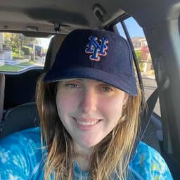 Instructor Rachel S. profile Card Image