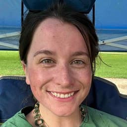 Instructor Rebecca S. profile Card Image