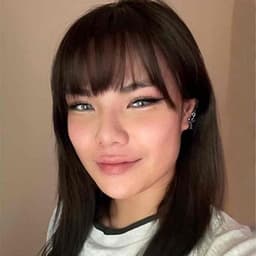 Instructor Reyna S. profile Card Image